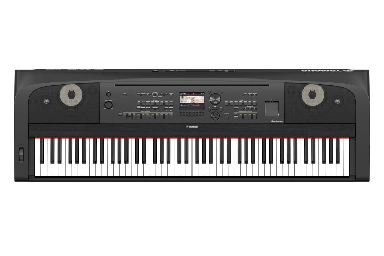 Yamaha DGX670B.jpg